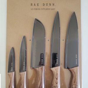 Rae Dunn Knife Set